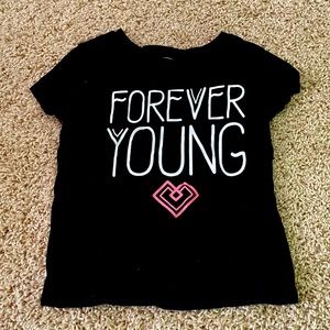 OLD NAVY Toddler Girls Tee. Size 3T
